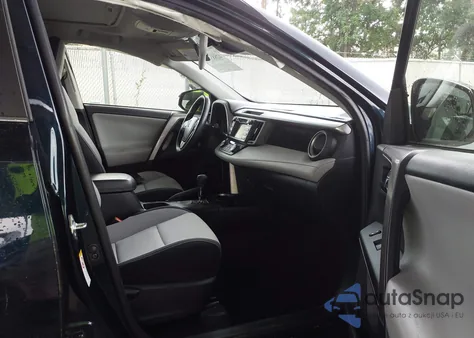 2018 Toyota Rav4 Xle from USA, damaged, VIN JTMRFREV5JJ195295